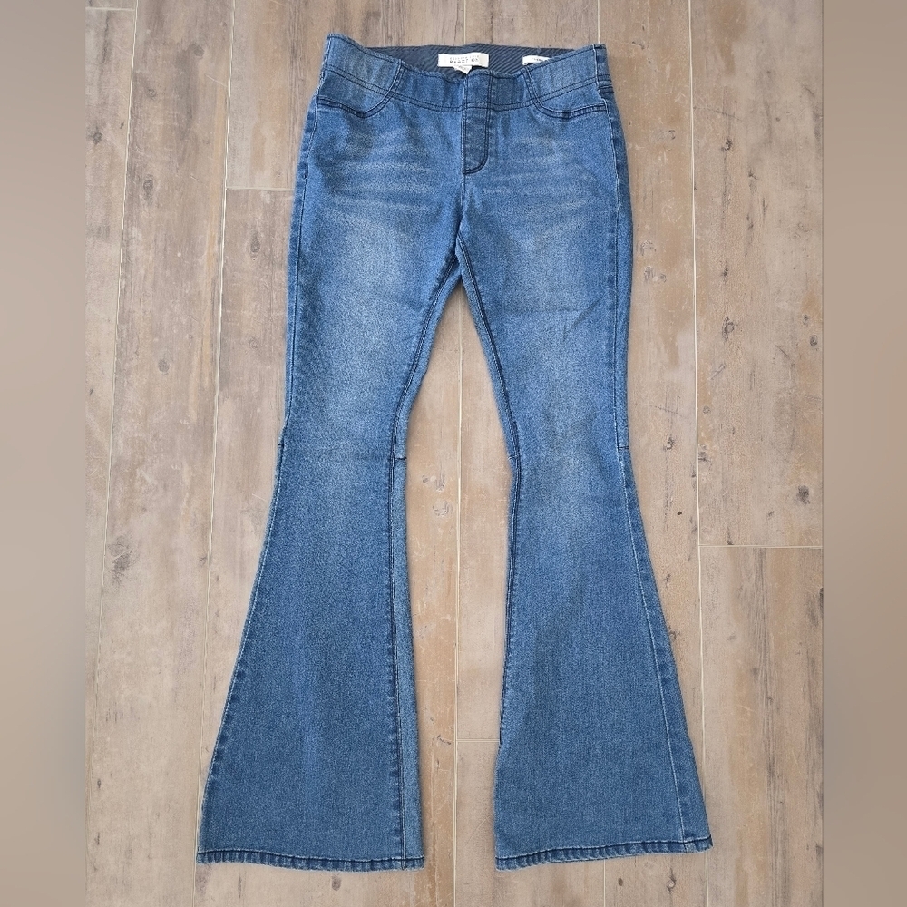 Kenneth Cole Women's Blue Flared Jeans